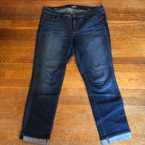 Like New LOFT Modern Straight Blue Jeans